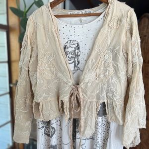 Magnolia Pearl piano shawl